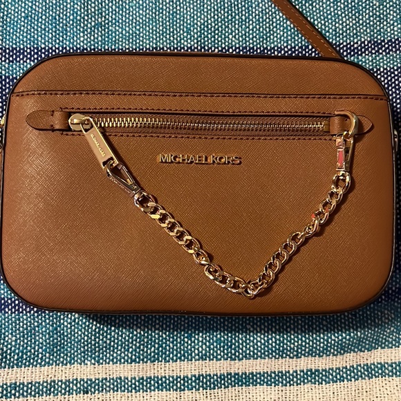 Michael Kors Jet Set Large Logo Crossbody Bag - Picture 2 of 6